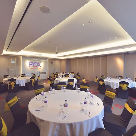 Fox Hotel Pekanbaru Exterior foto